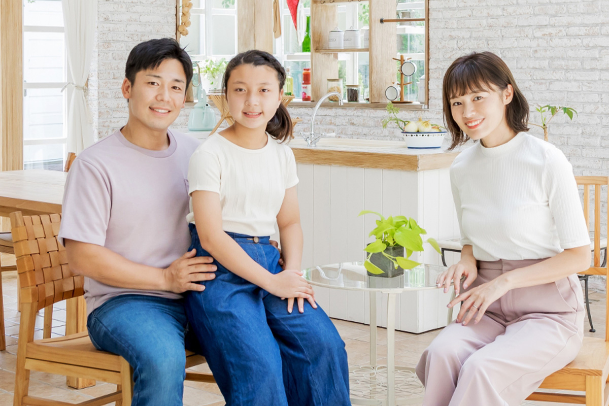 笑顔の親子